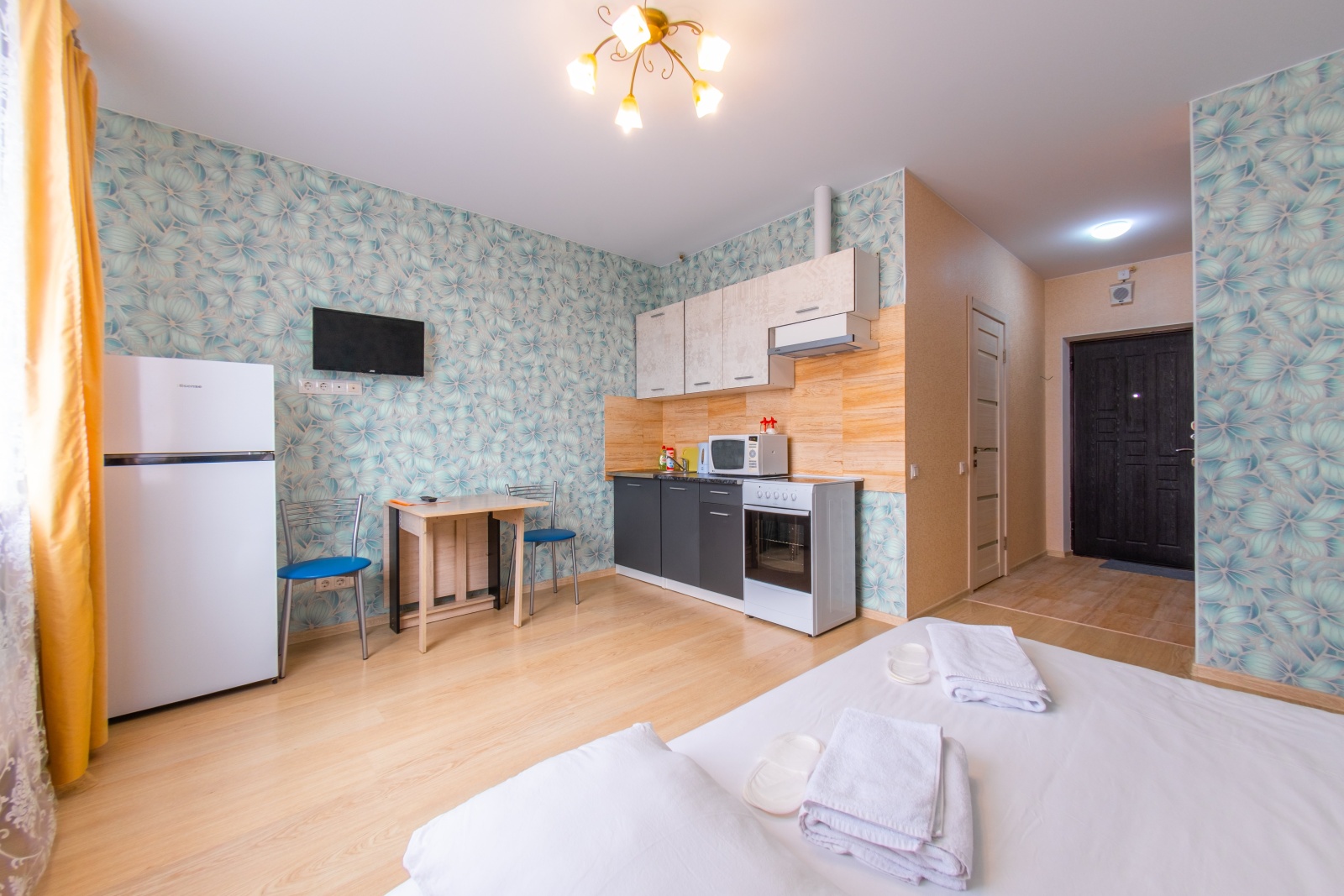 1-комнатная Квартира "ColorApartments" с бесплатным Wi-Fi в 10-ти минутах от станции г. Королев!