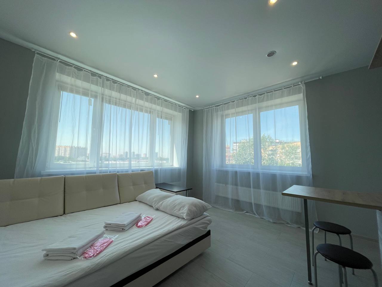 1-комнатная Квартира "ColorApartments" с бесплатным Wi-Fi в 10-ти минутах от станции г. Королев!