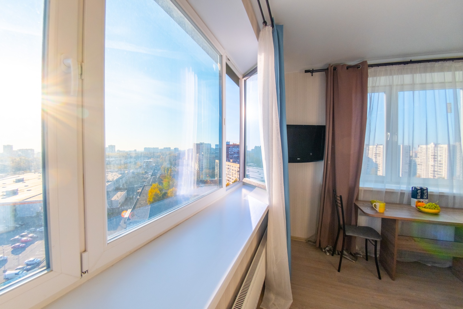 1-комнатная Квартира "ColorApartments" с бесплатным Wi-Fi в 10-ти минутах от станции г. Королев!