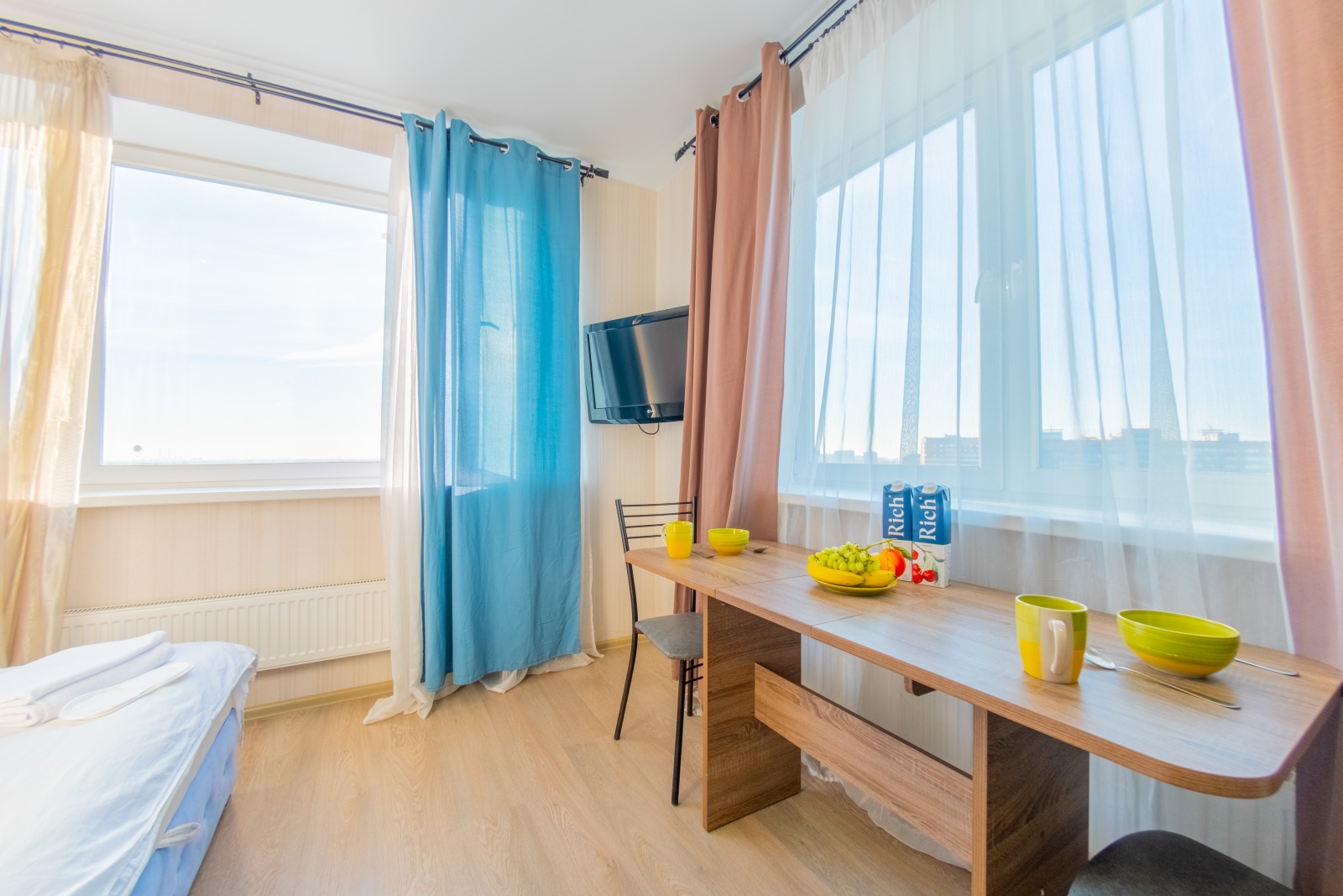 1-комнатная Квартира "ColorApartments" с бесплатным Wi-Fi в 10-ти минутах от станции г. Королев!