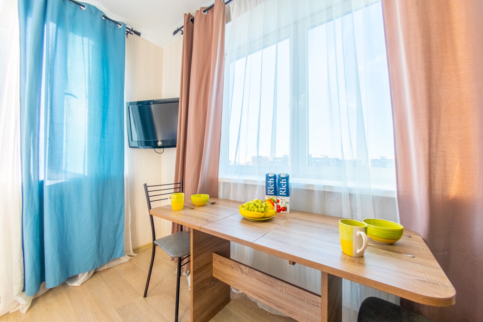 1-комнатная Квартира "ColorApartments" с бесплатным Wi-Fi в 10-ти минутах от станции г. Королев!