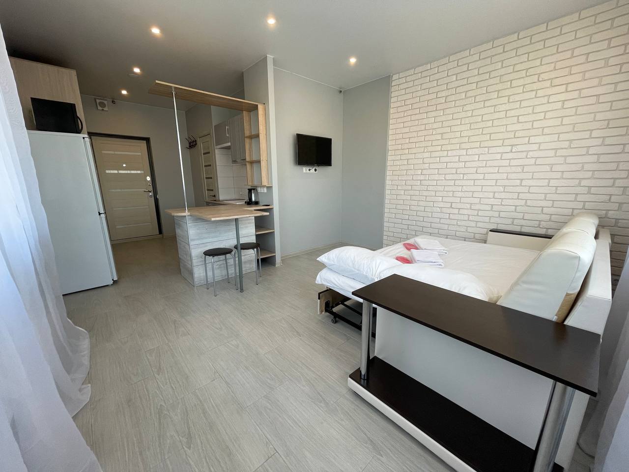 1-комнатная Квартира "ColorApartments" с бесплатным Wi-Fi в 10-ти минутах от станции г. Королев!