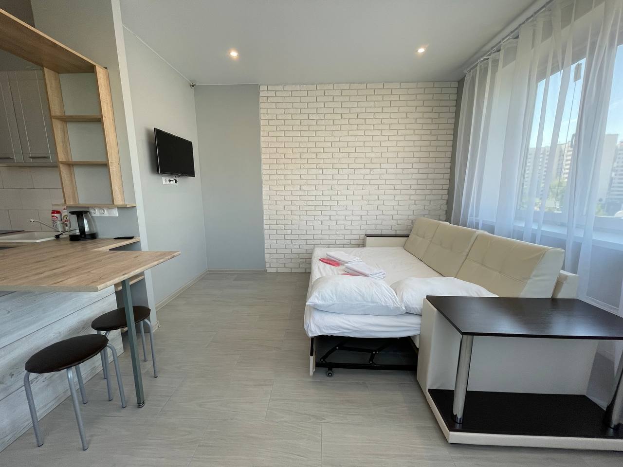 1-комнатная Квартира "ColorApartments" с бесплатным Wi-Fi в 10-ти минутах от станции г. Королев!